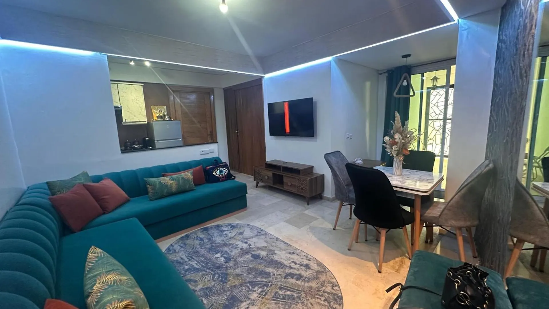 Smart Studio Centre De Casa Касабланка